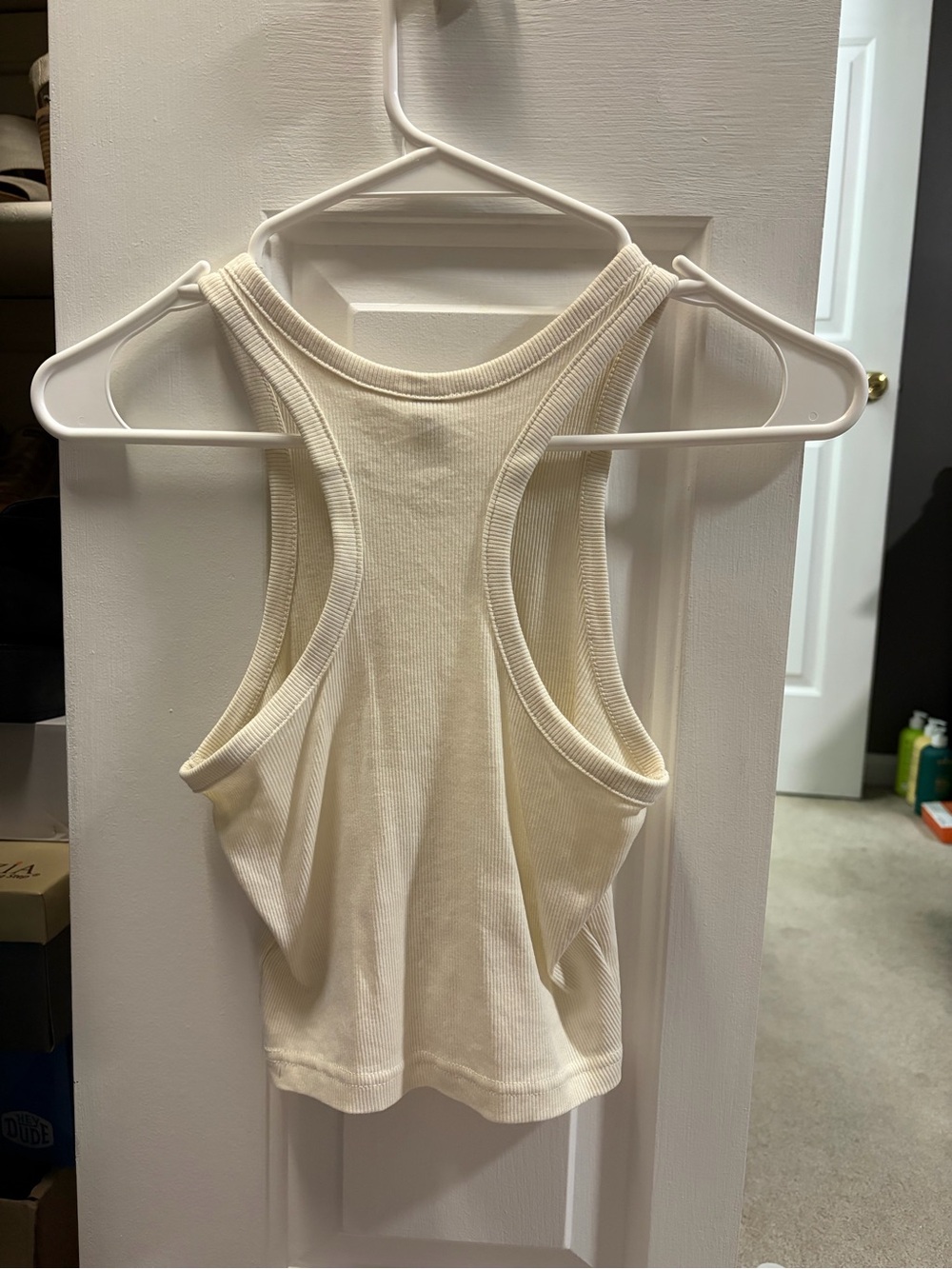 H&M Cream Ribbed High Neck Racerback Tank - Picture 2 of 3